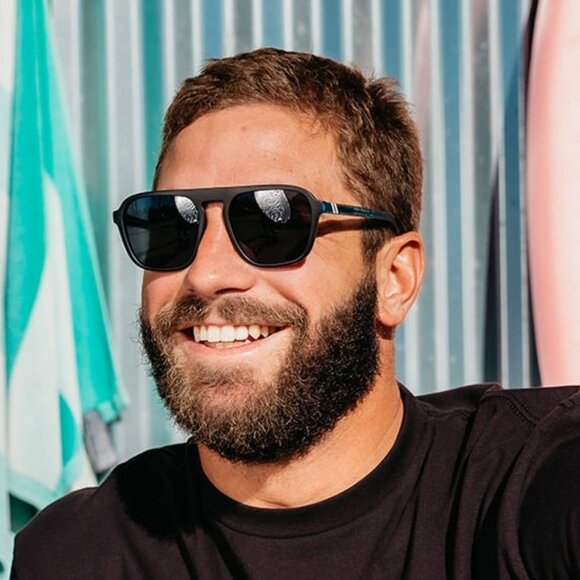 Blenders Jamie O’Brien Matte Black Frame Polarized Smoke Lens Aviator Sunglasses - Picture 2 of 16